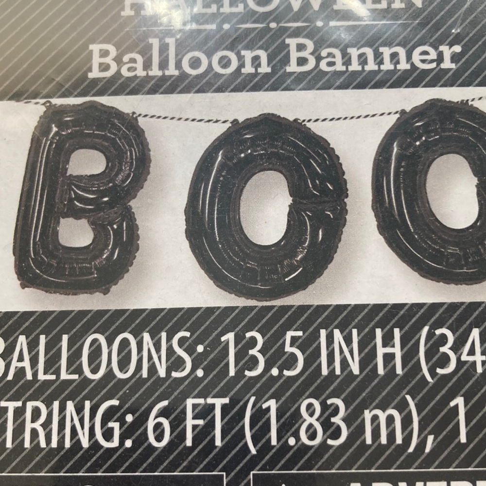 Halloween BOO sign